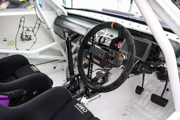 Тормоза от Nissan и никакого стока: тюнинг Toyota Cresta GX71 для RDS GP