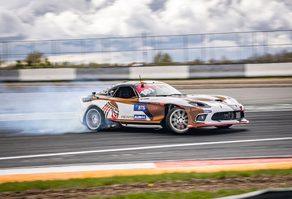 Четыре топливных насоса для 1646 лошадиных сил: тюнинг Dodge Viper SRT для RDS GP