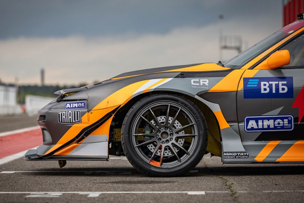 Почти тысяча лошадиных сил и холодильник из Формулы 1: тюнинг Nissan 200SX для RDS GP