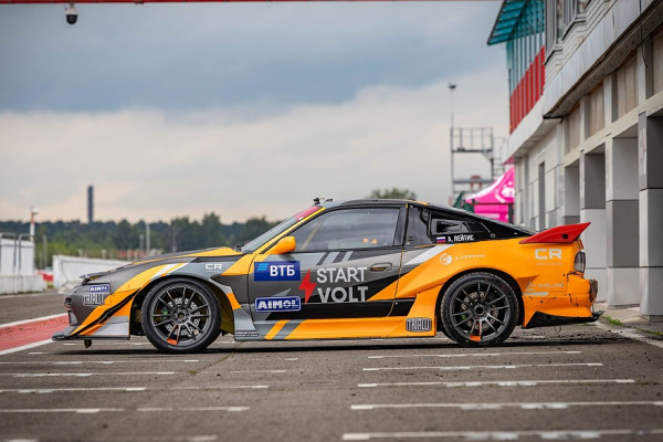 Почти тысяча лошадиных сил и холодильник из Формулы 1: тюнинг Nissan 200SX для RDS GP