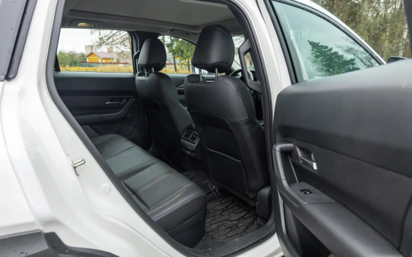 
            Спасибо за олдскул. Первый тест Mazda CX-50 — японского кроссовера из КНР
        