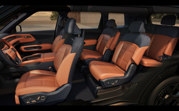 
            Самые яркие новинки автосалона в Лос-Анджелесе — 2025. Топ-5 моделей
        