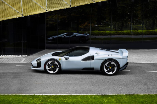 Необычная машина Ferrari SC40 на основе Ferrari F40 — особенности корпуса, цвет, фотографии, характеристики