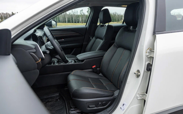 
            Спасибо за олдскул. Первый тест Mazda CX-50 — японского кроссовера из КНР
        