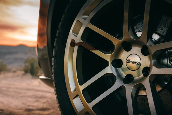 GlasWerks DMV Elevato: кроссовер-рестомод на базе шутинг-брейка Ferrari GTC4Lusso