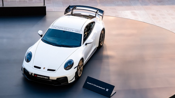 Porsche 911 GT3 Manthey Kit: более эффективная аэродинамика и доработанное шасси Porsche 911 GT3 Manthey Kit: более эффективная аэродинамика и доработанное шасси