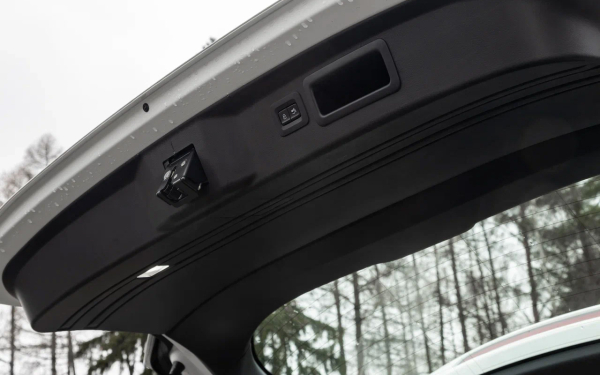 
            Спасибо за олдскул. Первый тест Mazda CX-50 — японского кроссовера из КНР
        